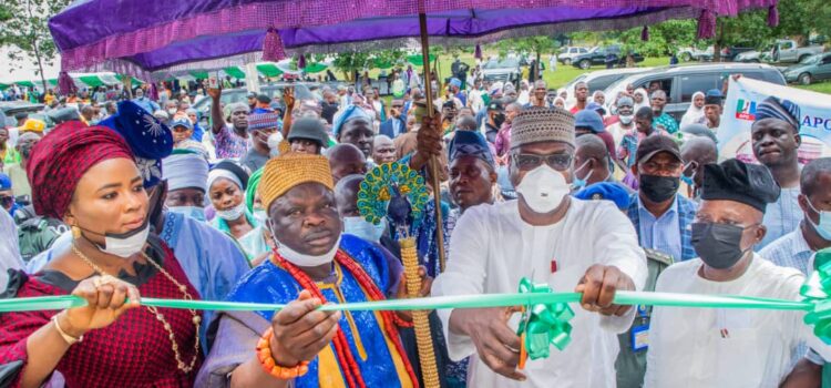Why we’re setting up Kwara Education Trust Fund: AbdulRazaq • Inaugurates Lateef Fagbemi’s ICT Centre